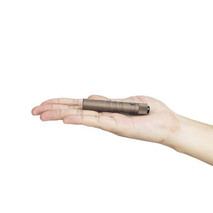Linterna Olight I3T EOS Desert Tan