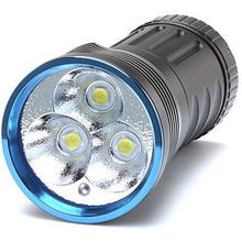 Cargar imagen en el visor de la galería, Linterna Olight X7R Marauder LED 12000 lúmenes recargable
